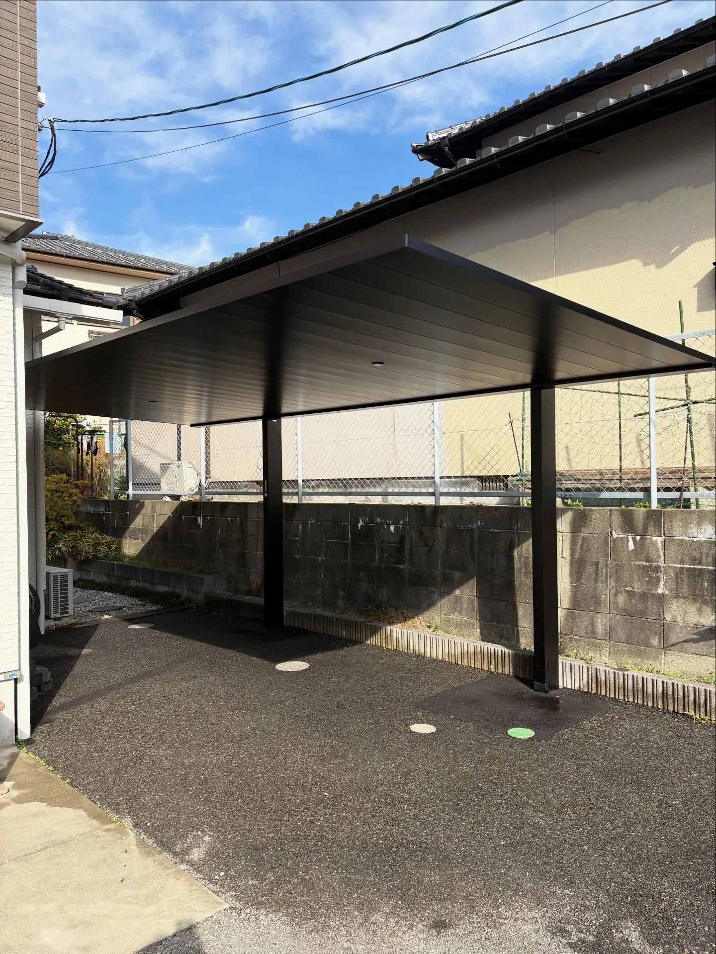 早良区K様邸にてガレージ・カーポート新設工事を行いました⛑️...