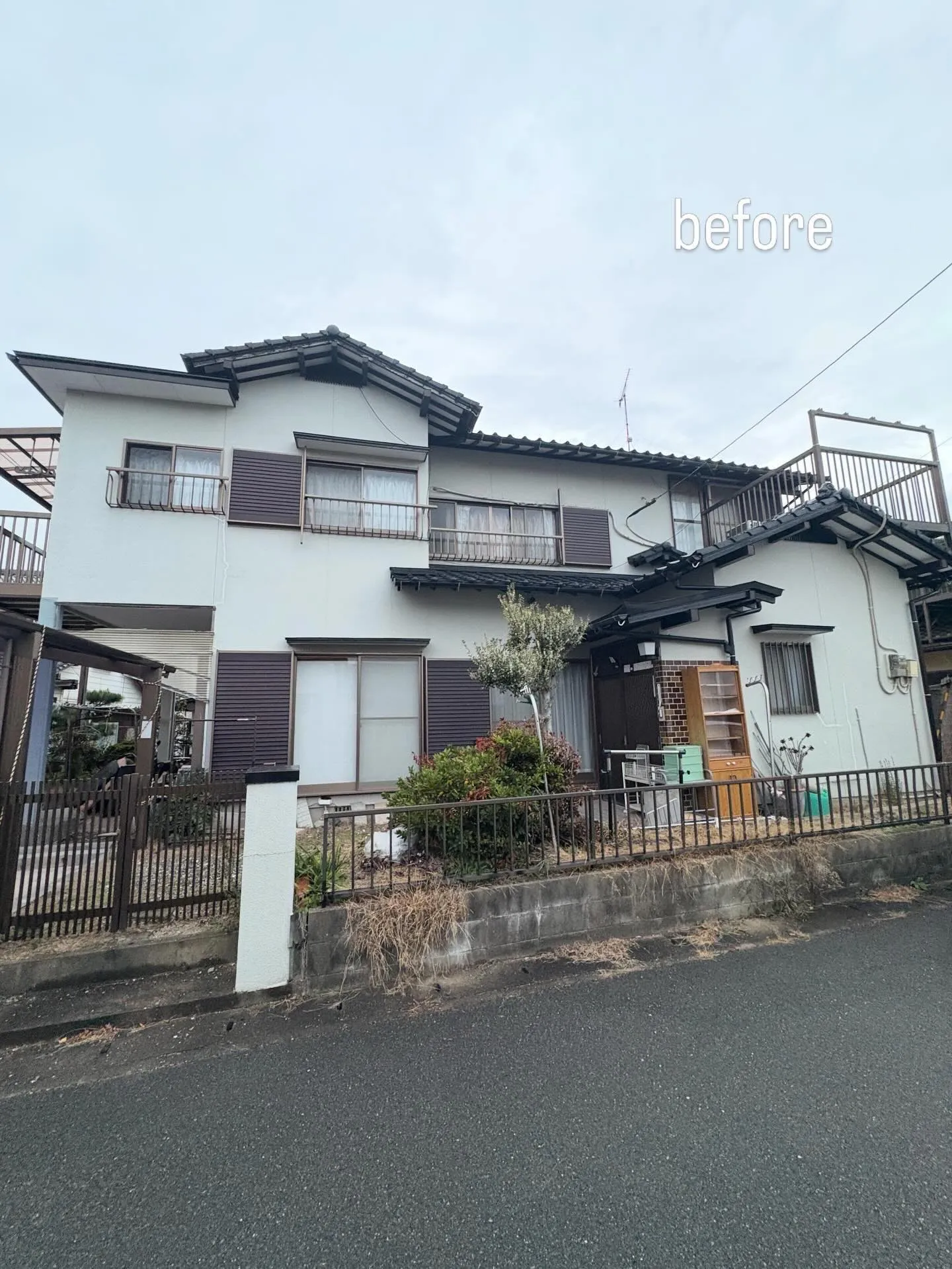 粕屋町 T様邸にて外壁塗装工事・外構工事を施工させていただき...